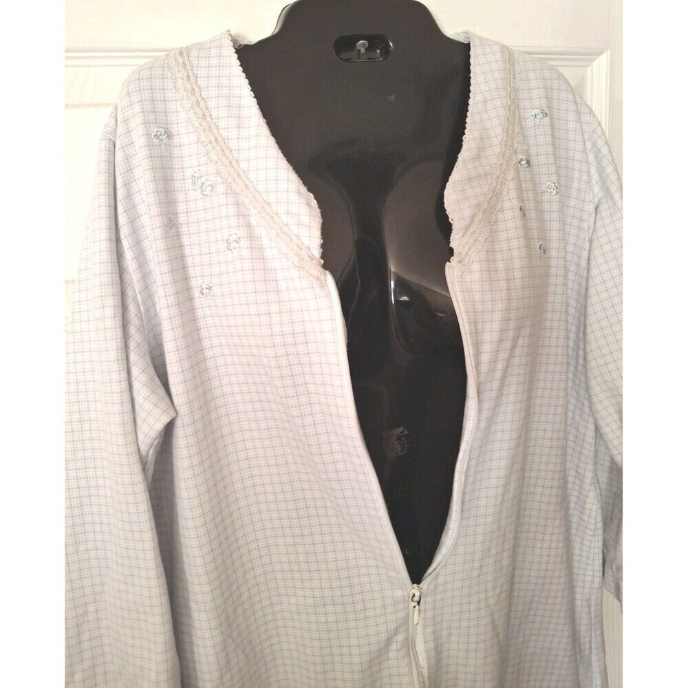 Miss Elaine Full Zip Robe Nightgown Size Small Blue Plaid Pockets Embroidered - Picture 5 of 7